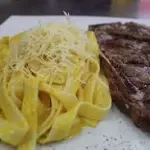 Fettuccine a lo alfredo + churrasco
