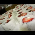 URAMAKI MORANGO E GOIABADA 🍣