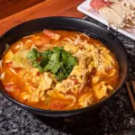 FIDEO DE TOMATE CON HUEVO 番茄鸡蛋面