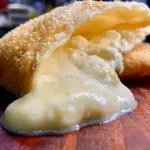 PASTEL DE QUEIJO