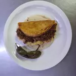QUESABIRRIA DE RES MAÍZ