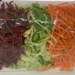 Salada Cenoura, beterraba e Almeirão