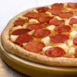 Pepperoni con Piña