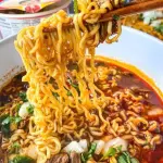 RAMEN BIRRIA
