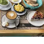 Desayuno u once Don Bruno .