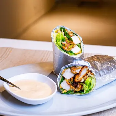WRAP DE POLLO CRISPY CESAR