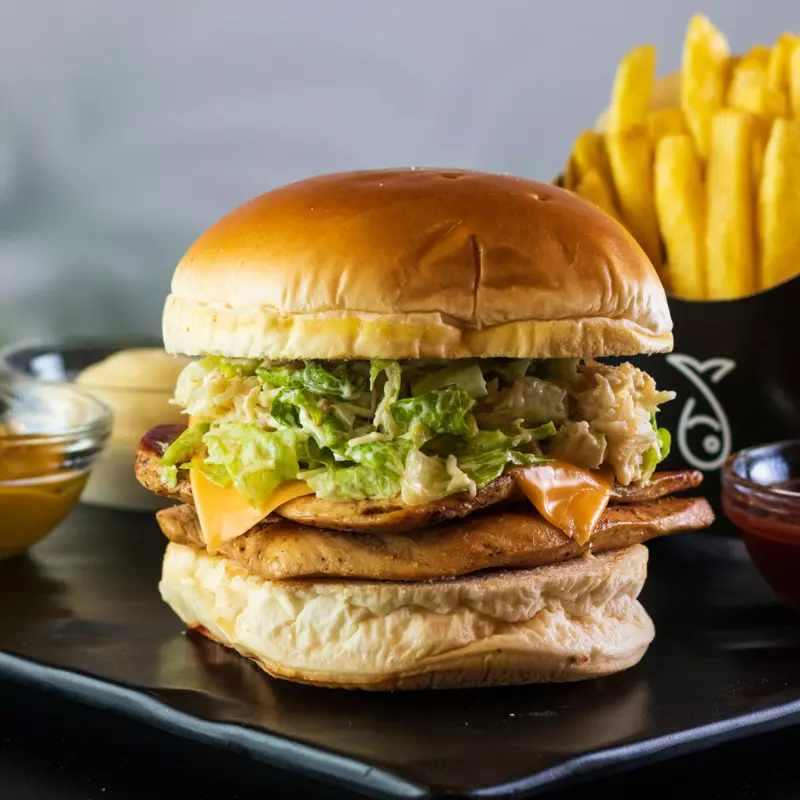 CÉSAR BURGER