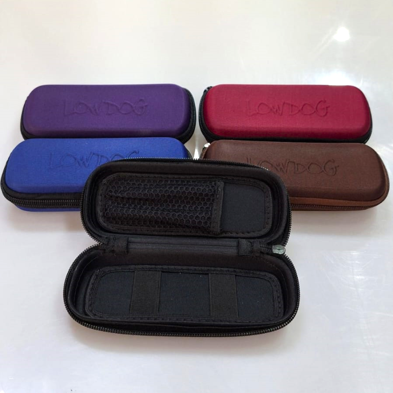Case Slim Low Dog Estojo