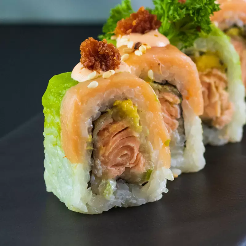 SAKE ROLL